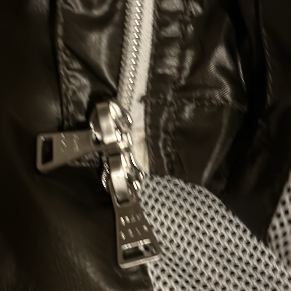 Brax Golf Vest Sleeveless  Windbraker Military Green New - Picture 6 of 7